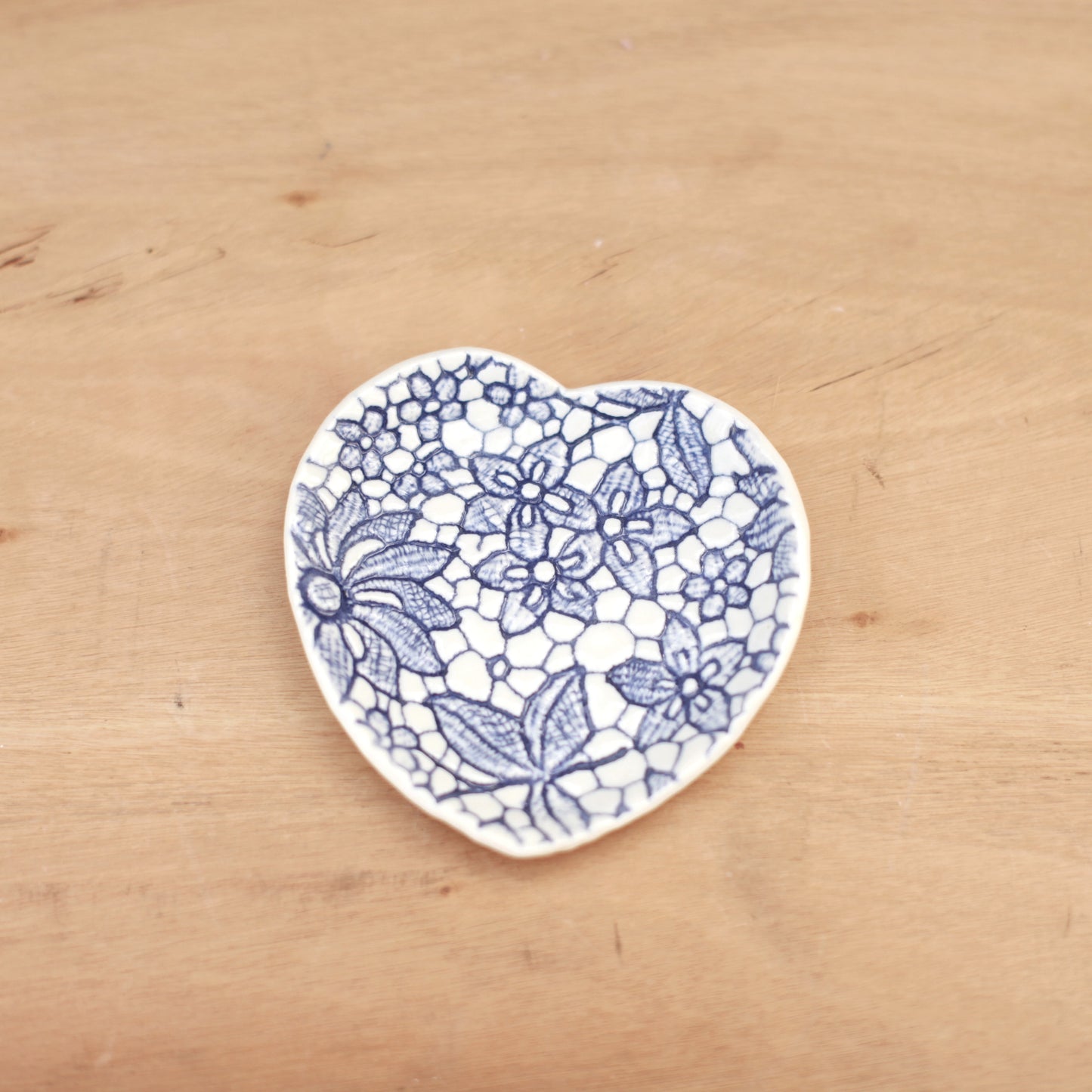 Pressed Lace Heart Ring Dish