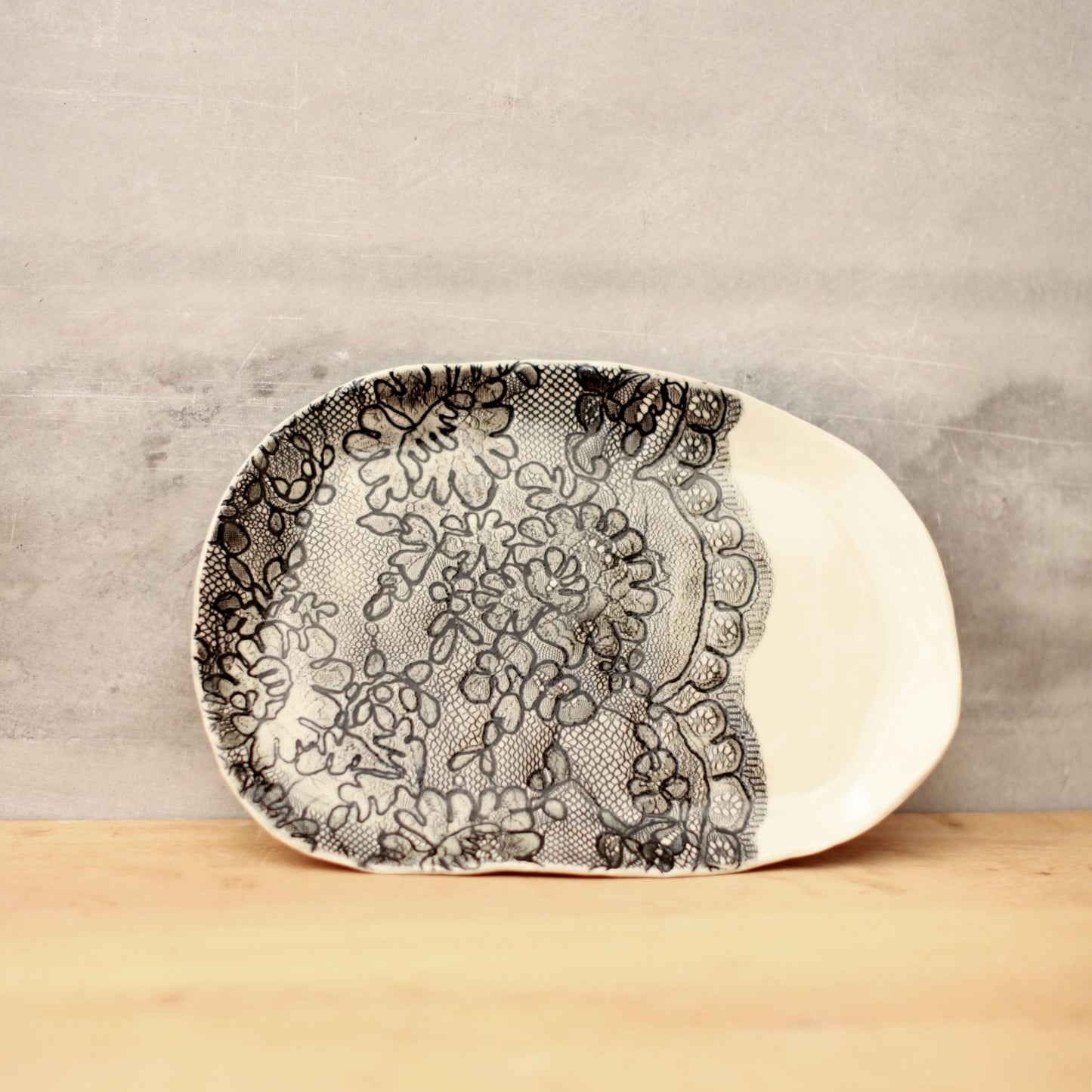 Pressed Lace Oval Platter - Black and Cream