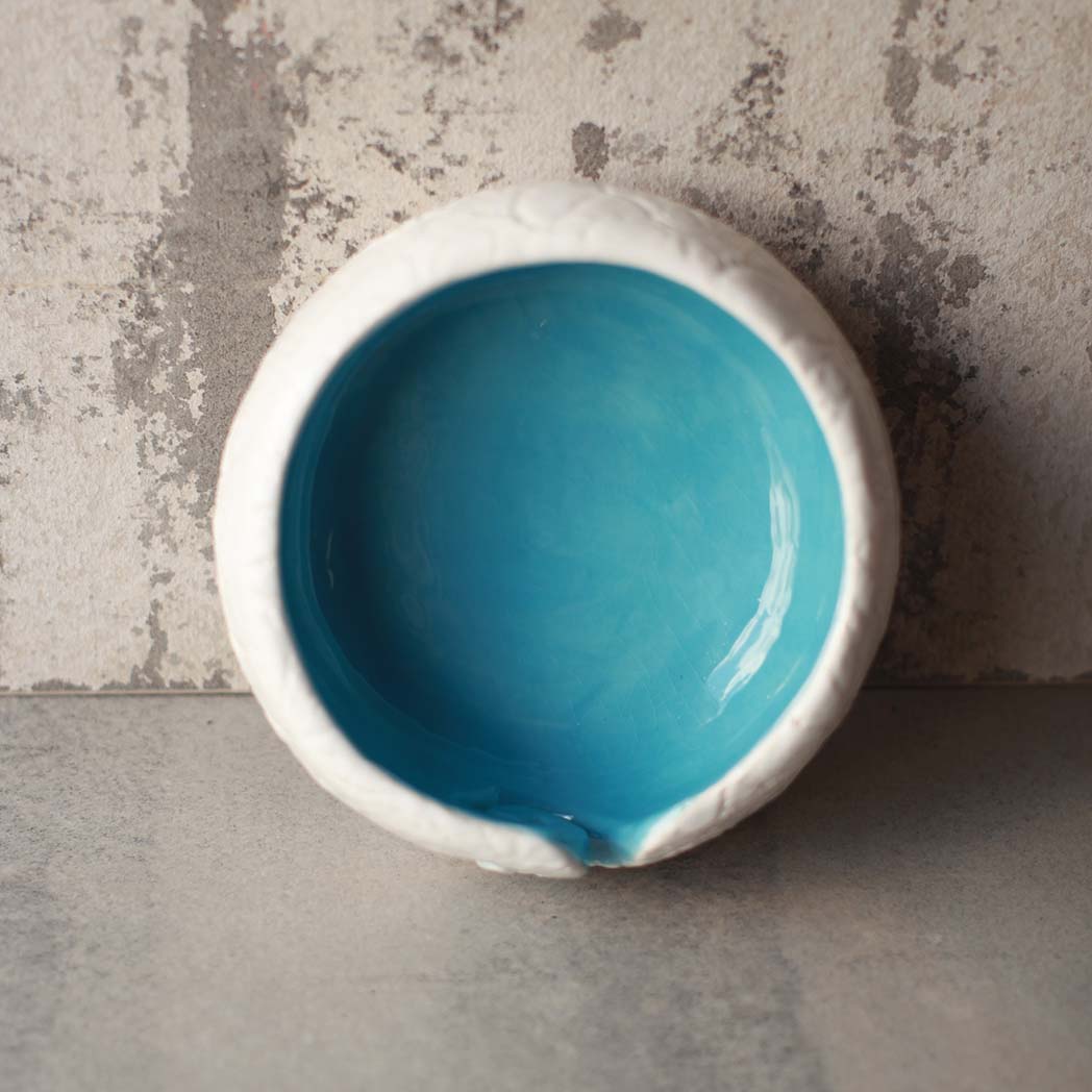 Yarn Bowl - Pressed Lace - White & Blue